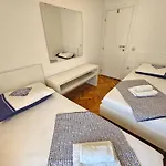 Fuer 4 Personen Mit Terrasse By Interhome * Crikvenica