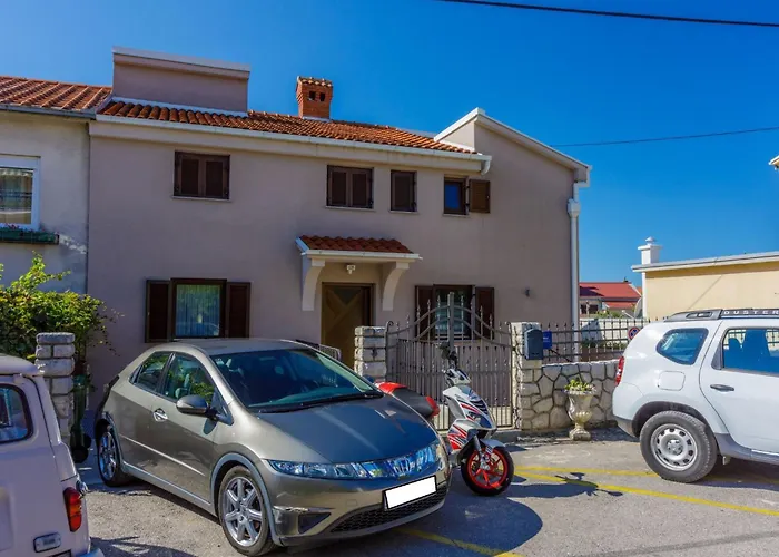 Fuer 4 Personen Mit Terrasse By Interhome קריקווניצה