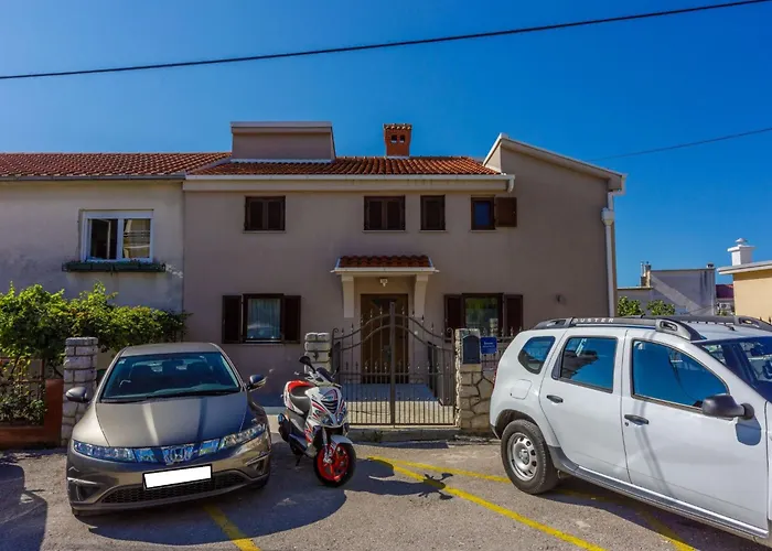 דירה Fuer 4 Personen Mit Terrasse By Interhome