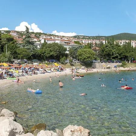 Διαμέρισμα Fuer 4 Personen Mit Terrasse By Interhome Crikvenica